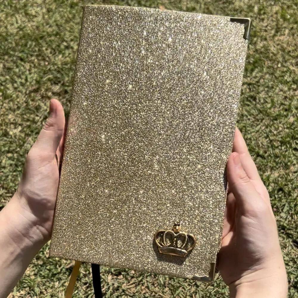 2X Bíblia Sagrada Dourada Luxo - Brilho Glitter Letras Média
