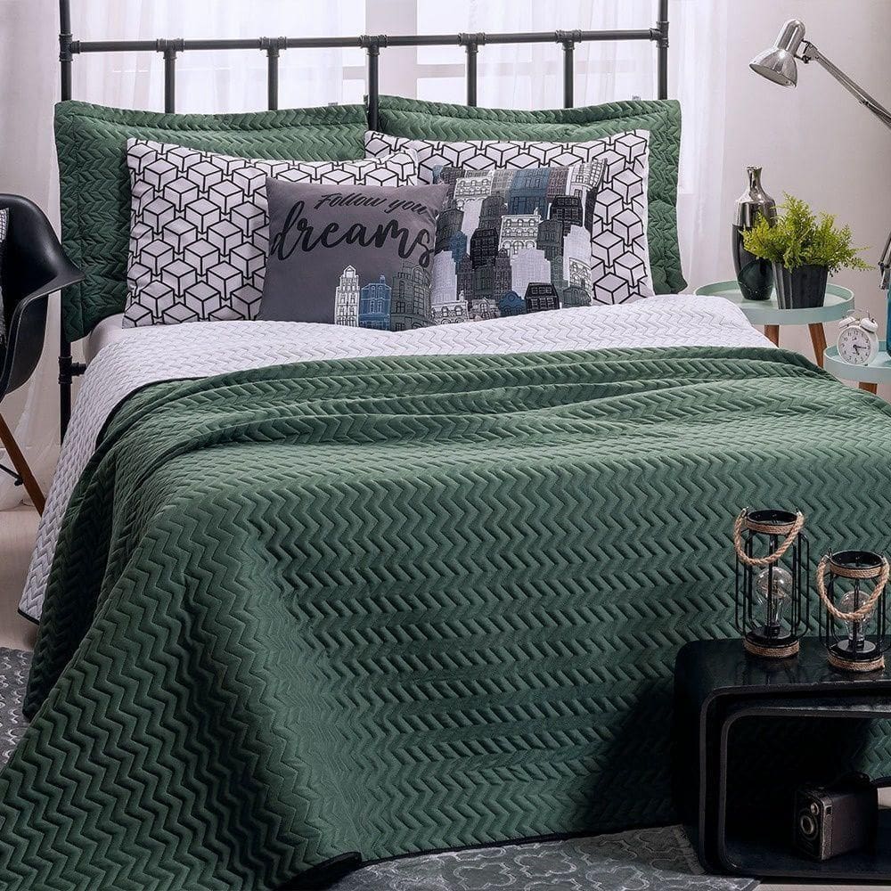 Kit Cobre Leito 7 Peças Queen Colorful To Decorando 100% Poliéster - Street House Verde Militar