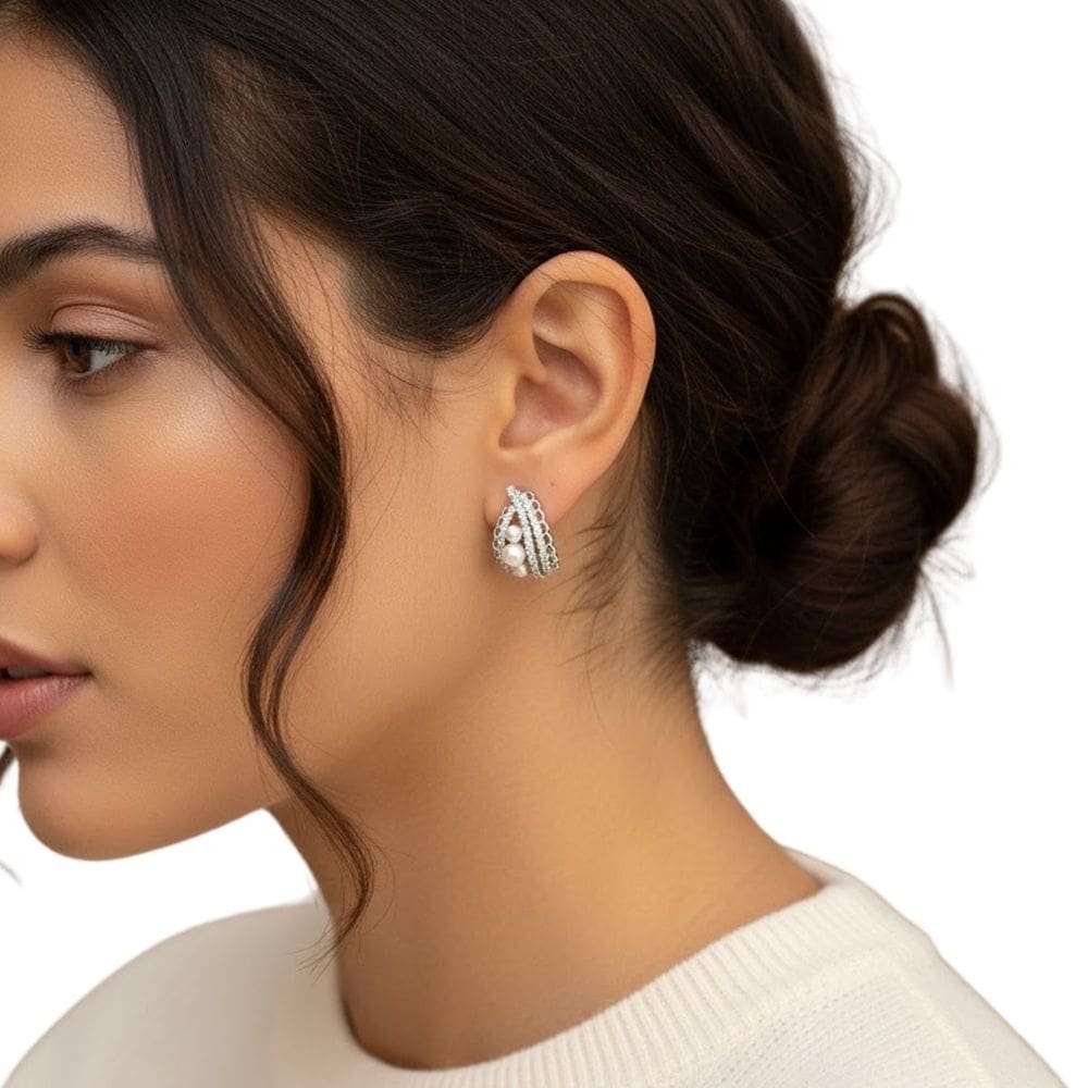 Brinco Elegante com Pérolas e Zircônias Festa Feminino