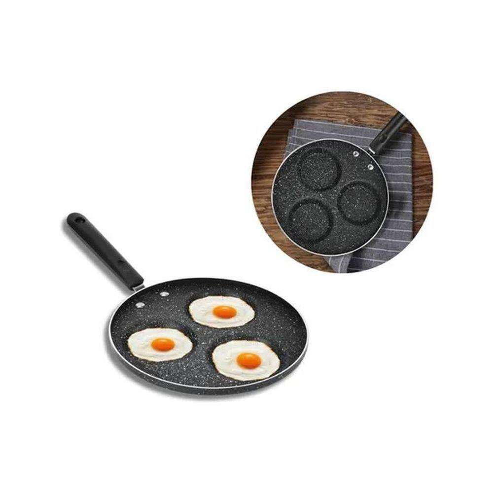 Frigideira Preta 23Cm Antiaderente Com 3 Divisórias Ovos