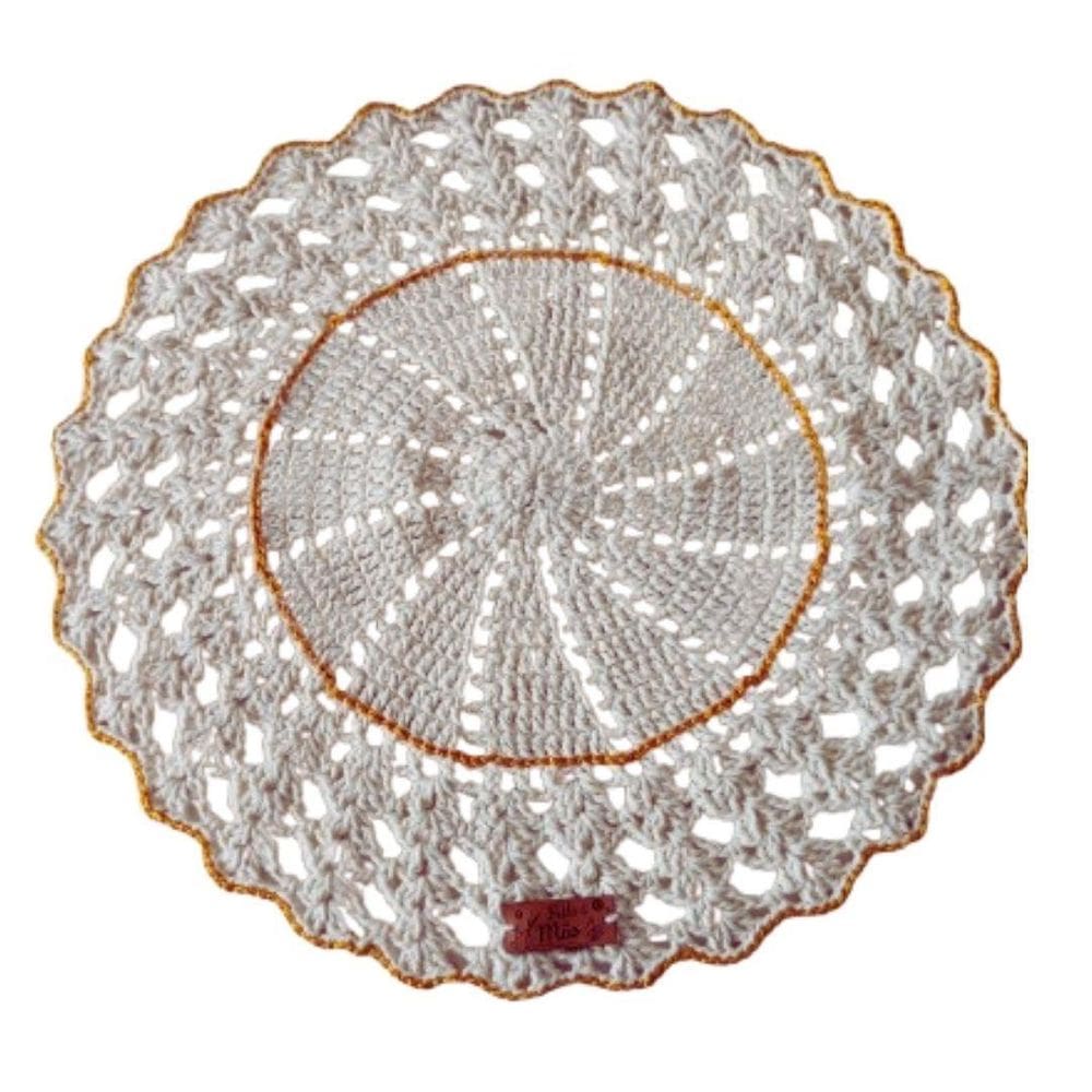 Kit 4 Sousplat Em Crochê Artesanal 33Cm Off White E Dourado