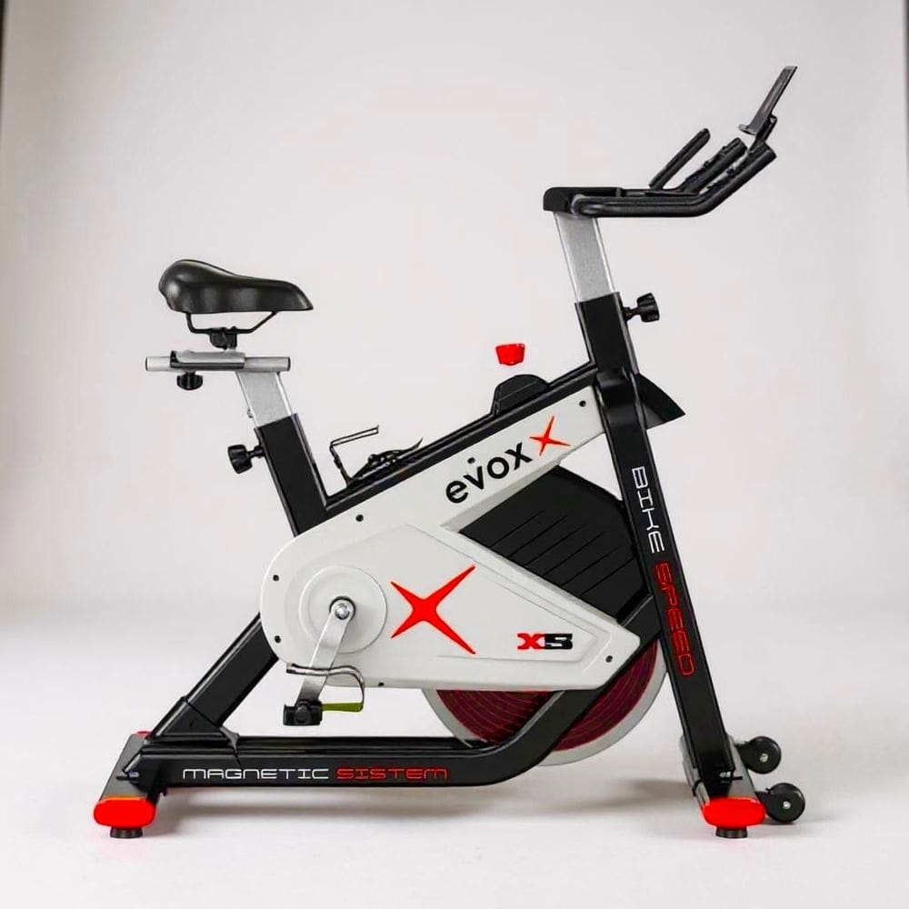 Bicicleta Spinning Magnétic System X5 Evox Inércia 18Kg