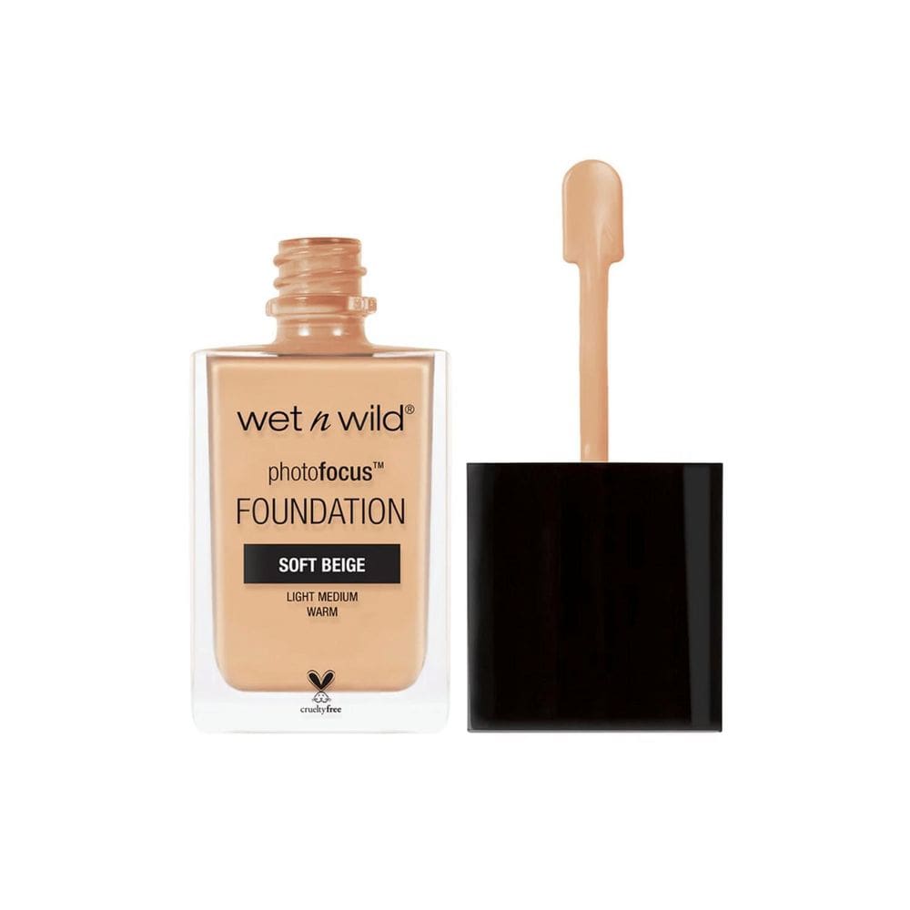 Base Photo Focus Foundation Matte Wet`N`Wild Soft Beige