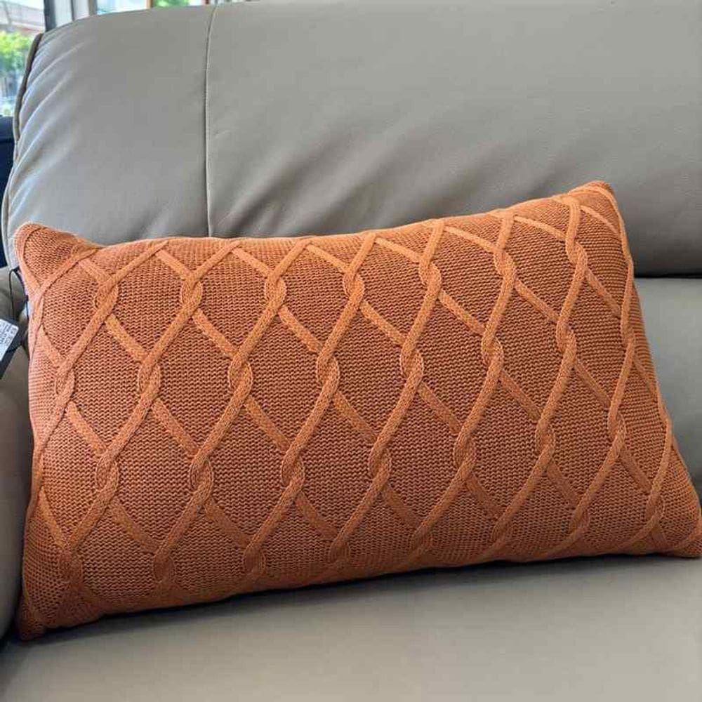 Almofada com Enchimento Dublin 55x35 Cobre Big Tricot