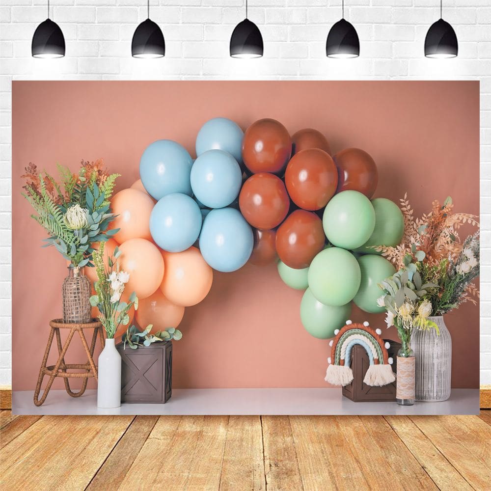 Pano de fundo fotográfico: balão colorido, arco e floral