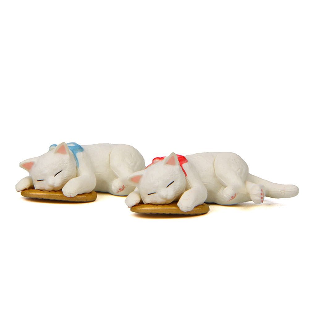 Escultura de jardim: fofos gatos brancos adormecidos com laços, figo de PVC