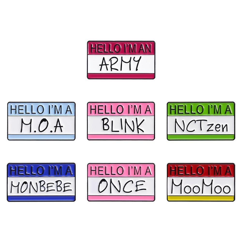 Conjunto de broches coloridos com etiqueta de nome Hello I`m Text S