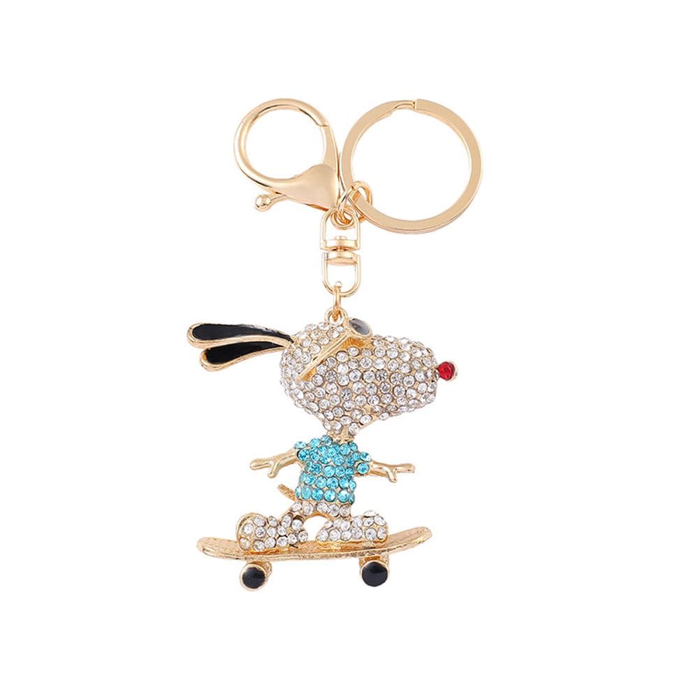 Chaveiro Skateboarding Dog com detalhes em strass