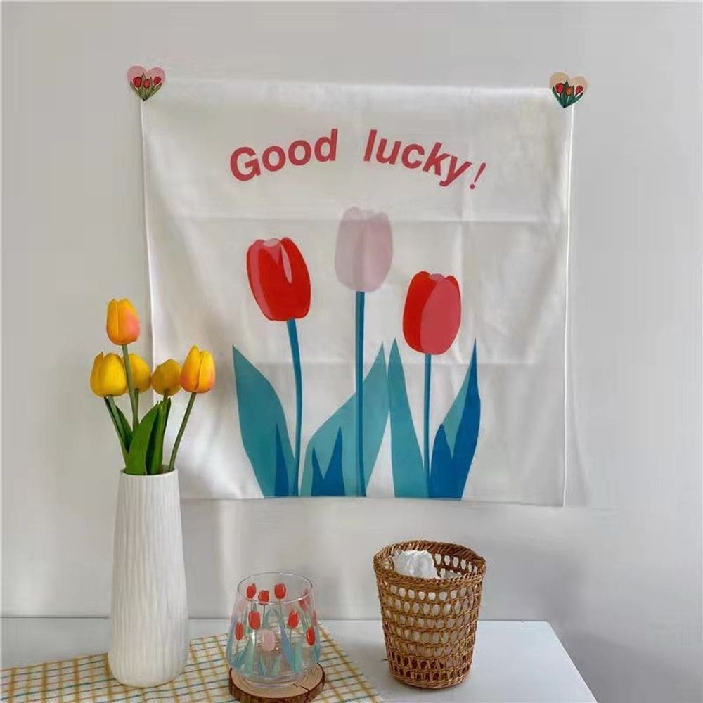 Tapeçaria para pendurar na parede Tulip Good Luck 48 cm x 48 cm, pelúcia curta