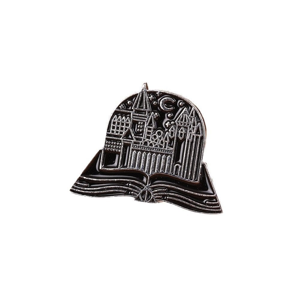Design de livro de histórias mágico com alfinete de lapela Vintage Castle