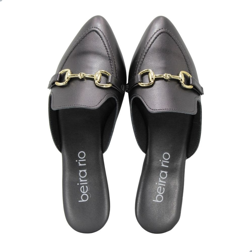 Mule Beira Rio Preto