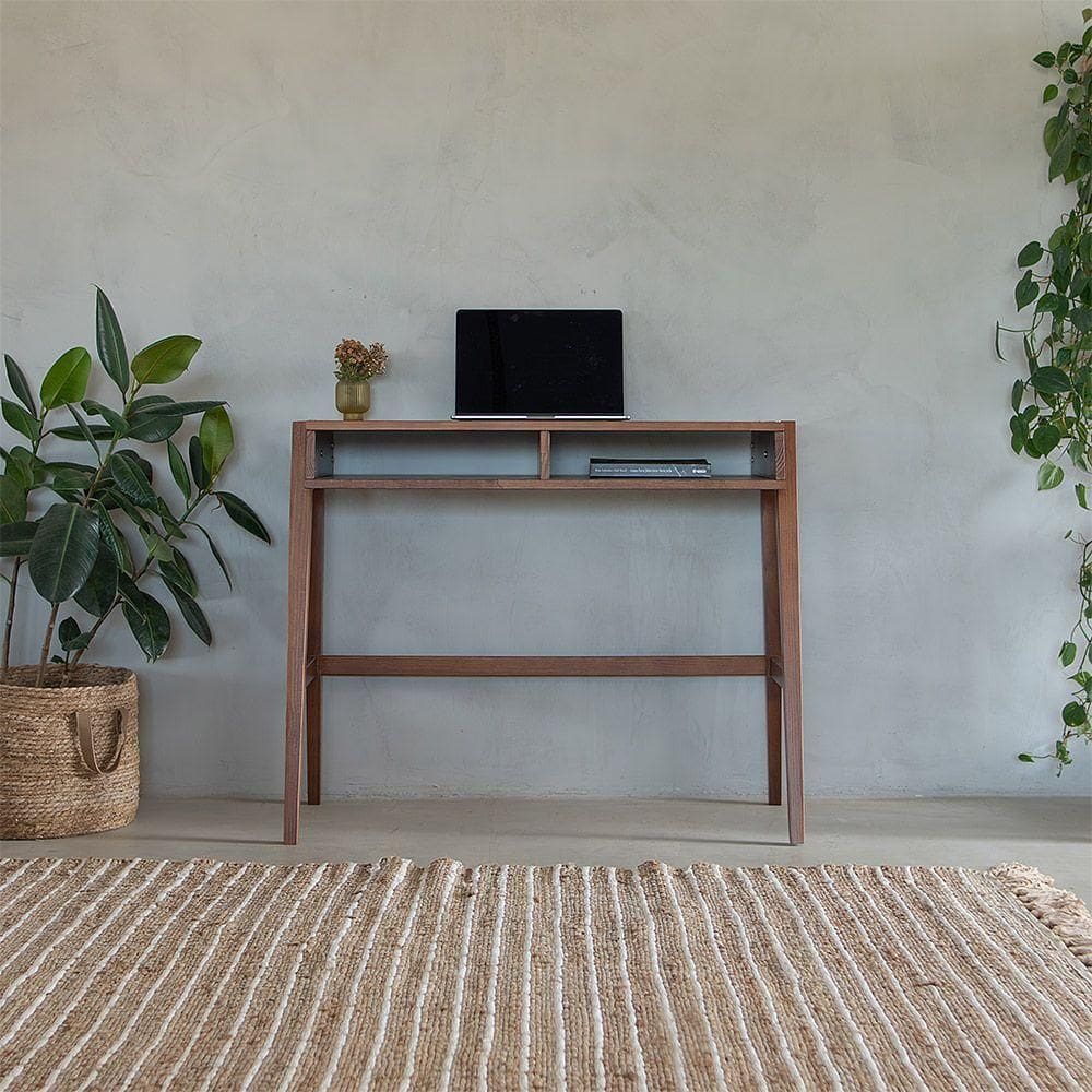 Mesa Escrivaninha Cwb Em Madeira Verniz Castanho