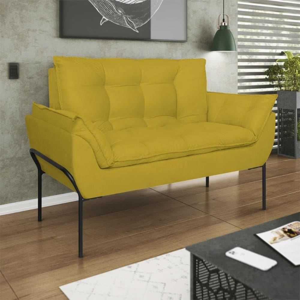Sofá Namoradeira Base Metal Preta Reforçada Tecido Suede Amarelo
