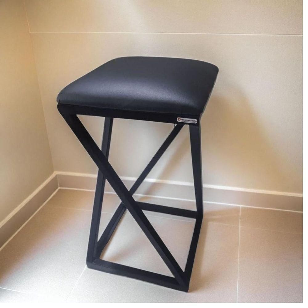 Conjunto 2 Banquetas Gourmet Baixa Quadrada Cozinha Casa Bar Ferro Preto