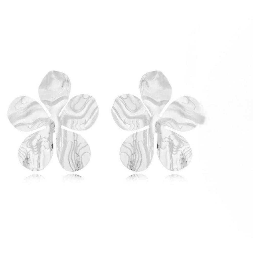 Brinco Flor Orgânico Folheado A Prata Semijoia Lizzy Fatin