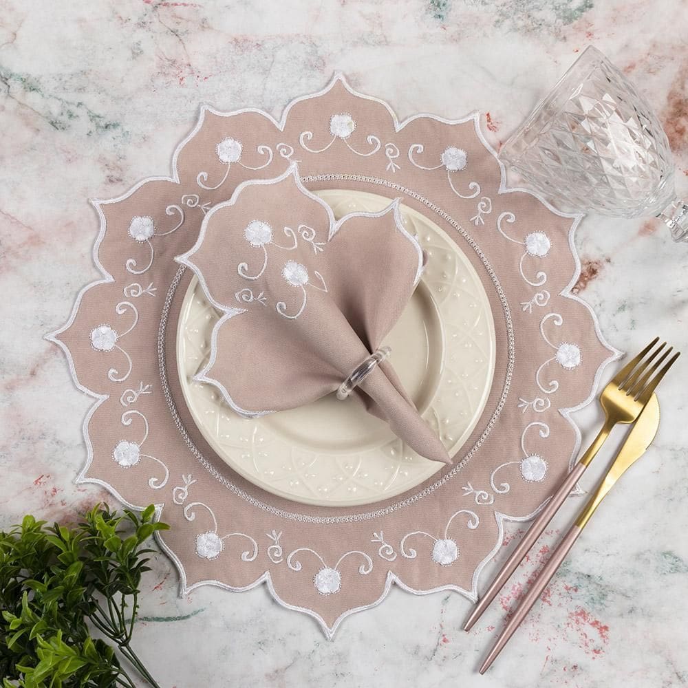 Jogo Americano Bordado 12 Peças Princesa - 100% Poliéster