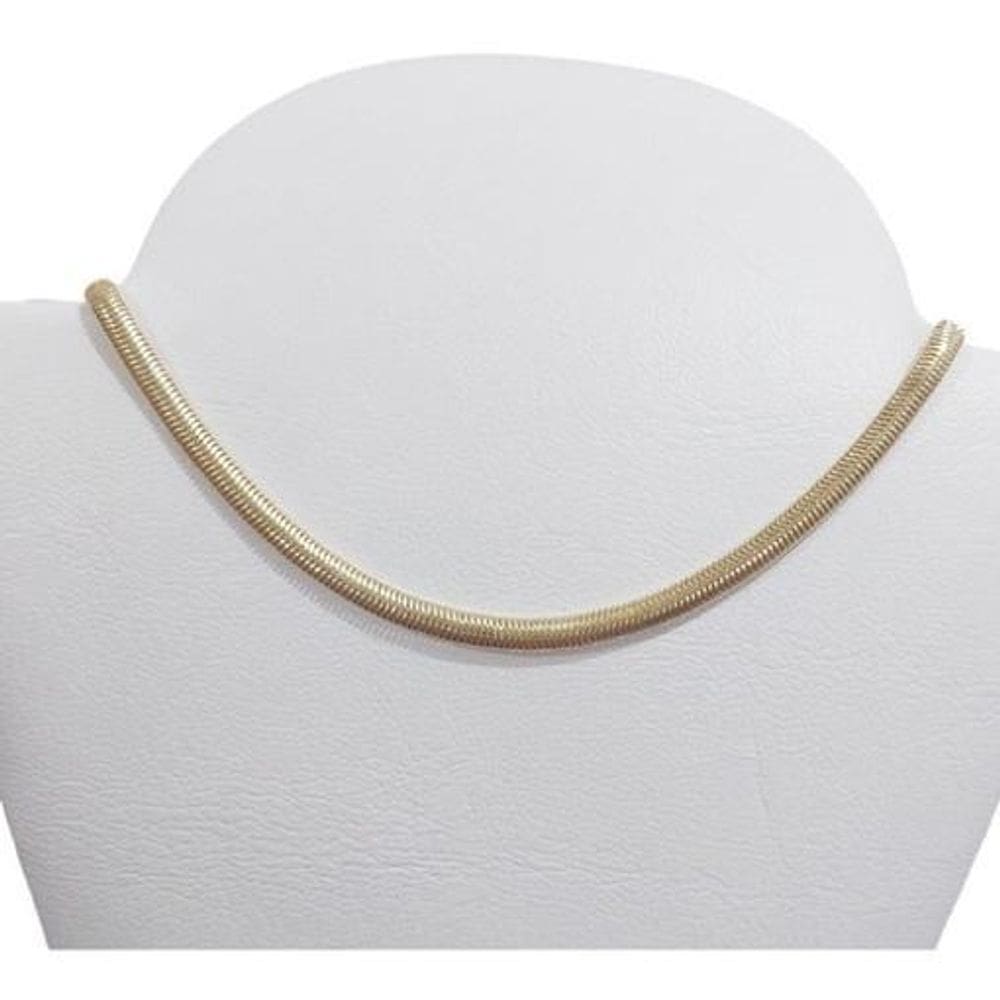 Colar Chocker Fita Laminada Malha Banhado Ouro Com