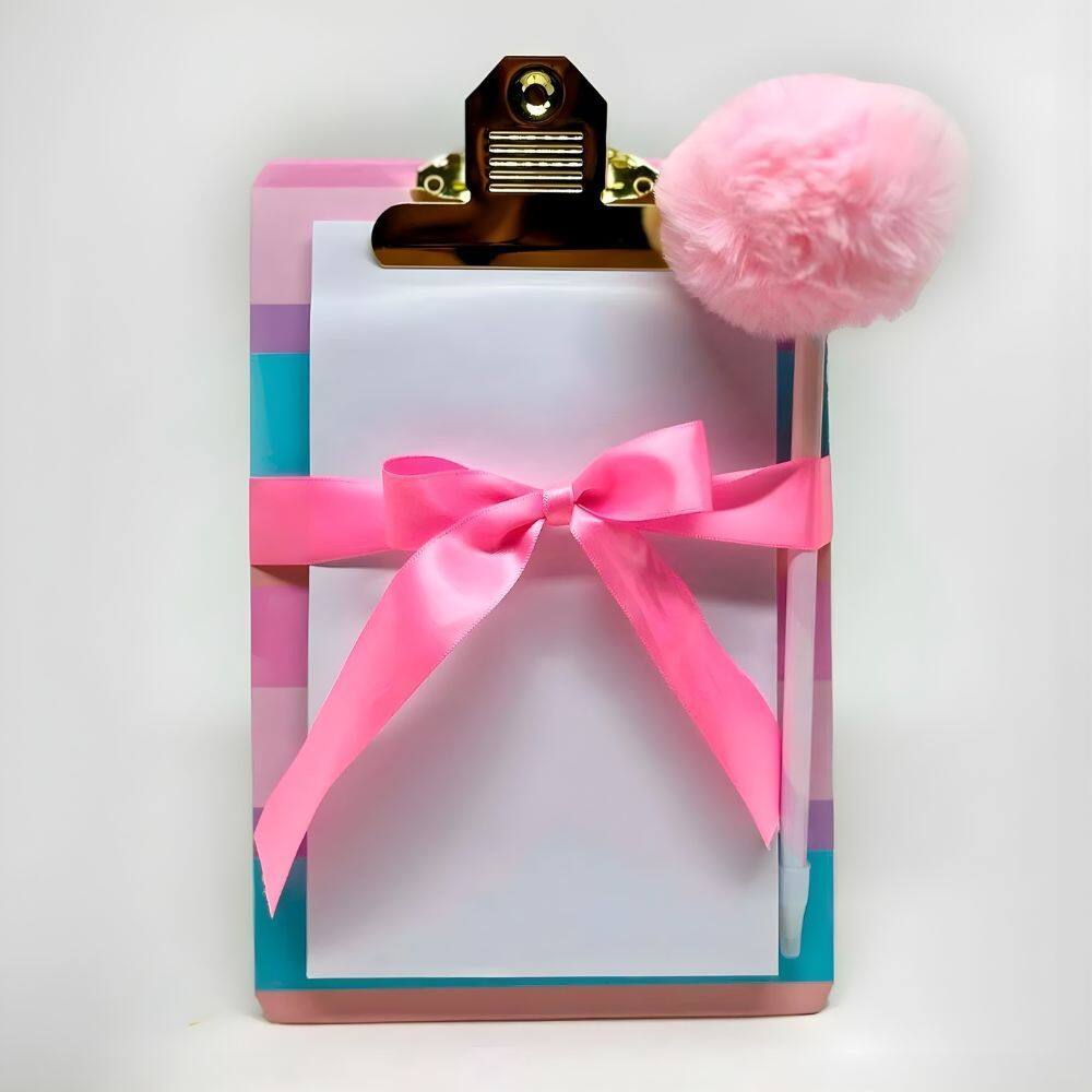 Prancheta com Bloco de Notas e Caneta Cristal com Pompom Rosa Papelaria | Fofo | Escrita