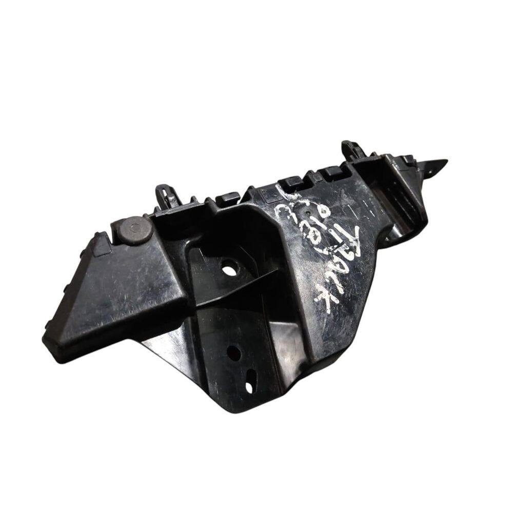 Guia Suporte Parachoque Dianteiro Esquerdo Tracker 2018