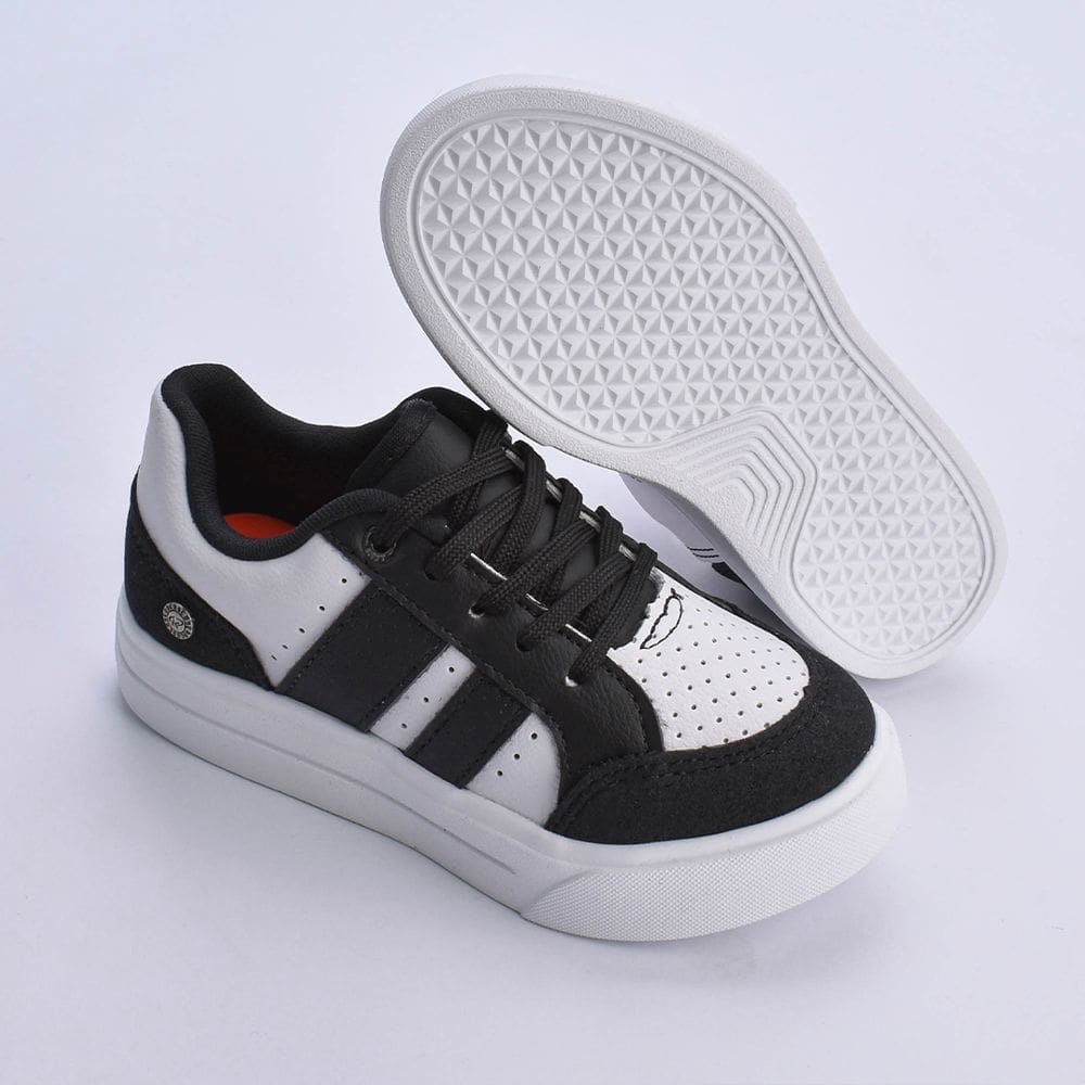 Tênis K360 Ultra Leve Preto Branco e Preto