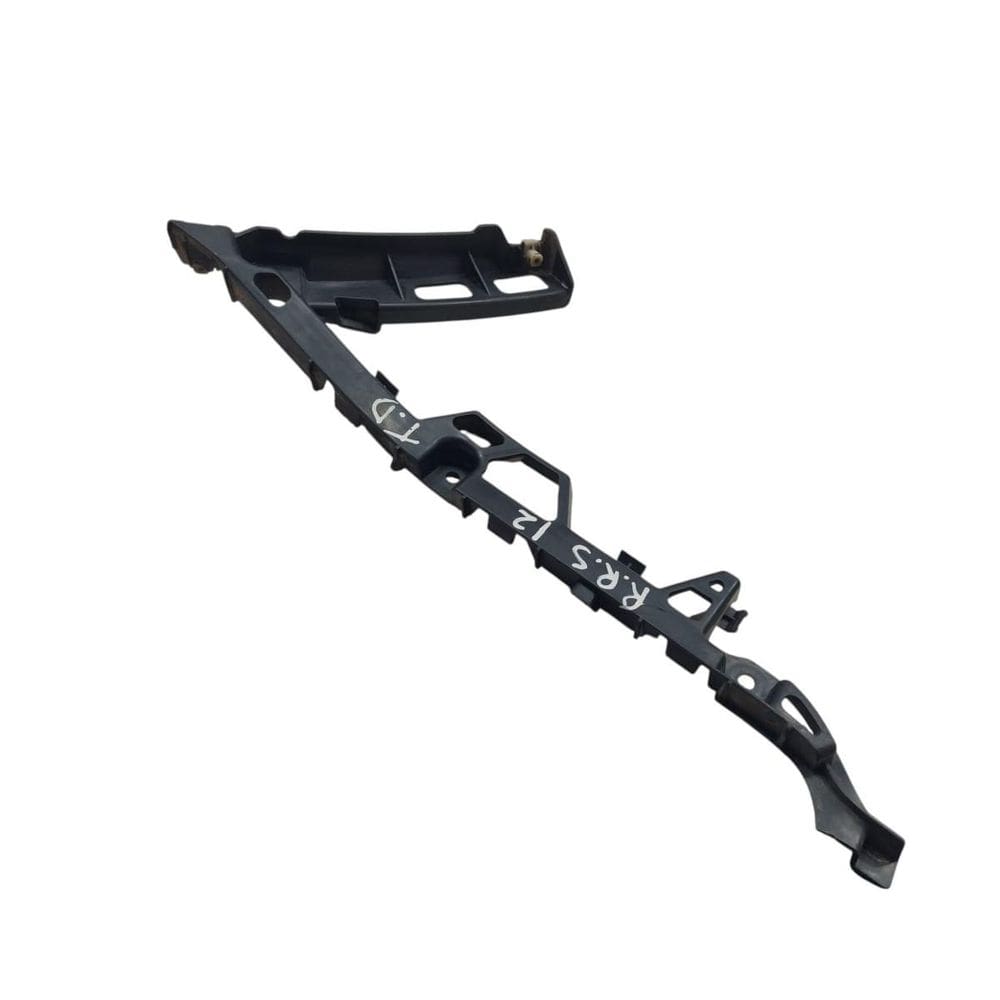 Guia Parachoque Traseiro Direito Ranger Rover Sport 2011