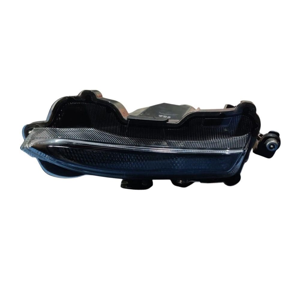 Farol De Milha Direito Drl Yaris Xs Com Detalhe