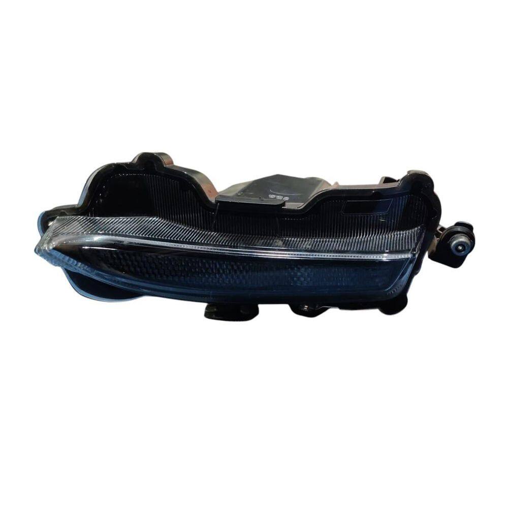 Farol De Milha Direito Drl Yaris Xs Com Detalhe