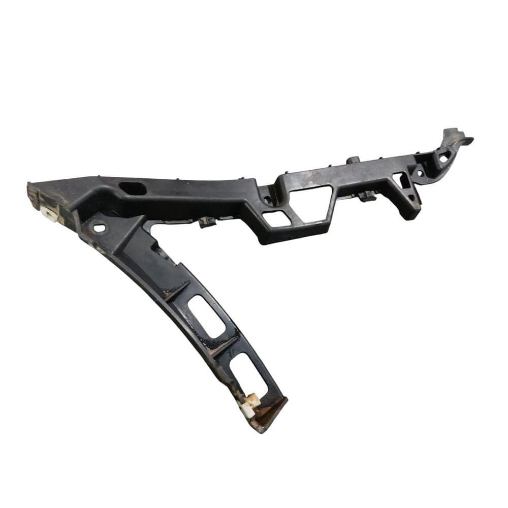 Guia Parachoque Traseiro Esquerdo Ranger Rover Sport 2011