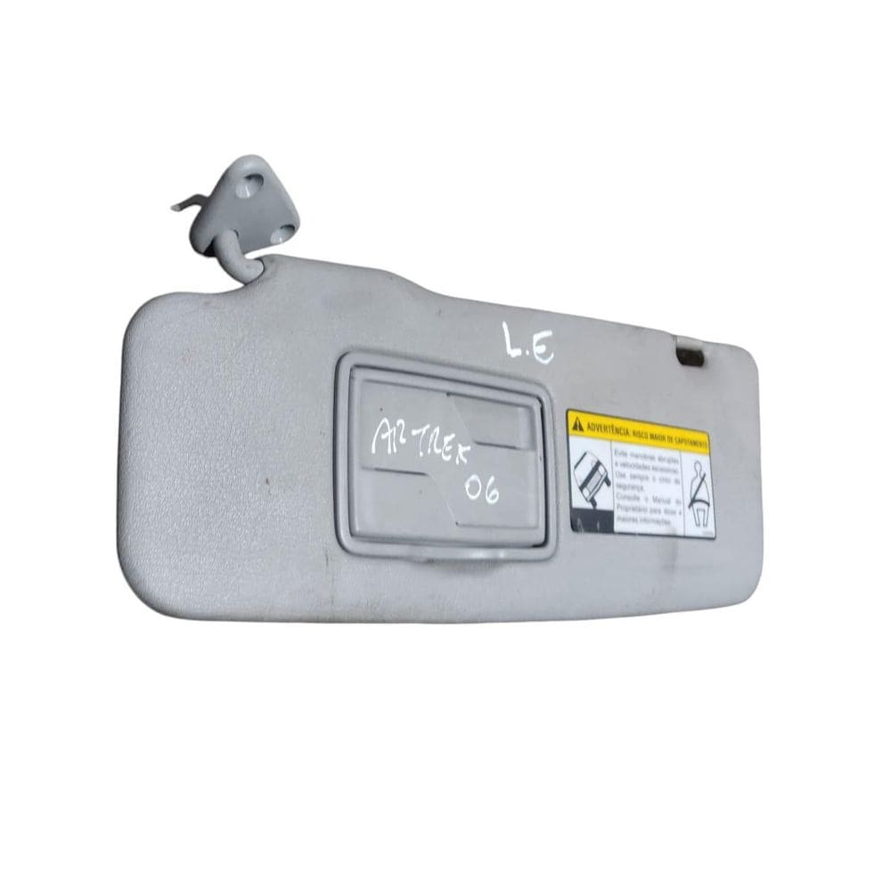 Quebra Sol Esquerdo Mitsubishi Artrek 2006