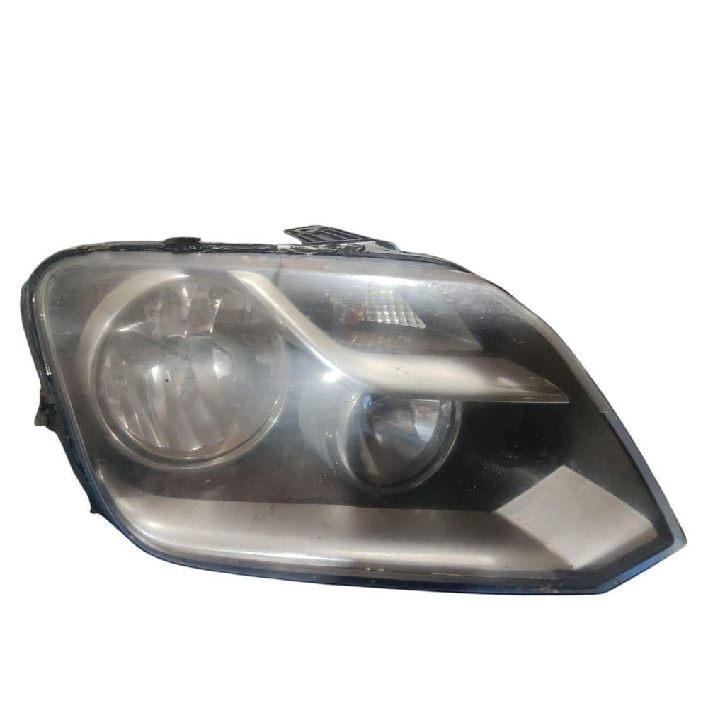 Farol Direito Volkswagen Amarok 2010 A 2016