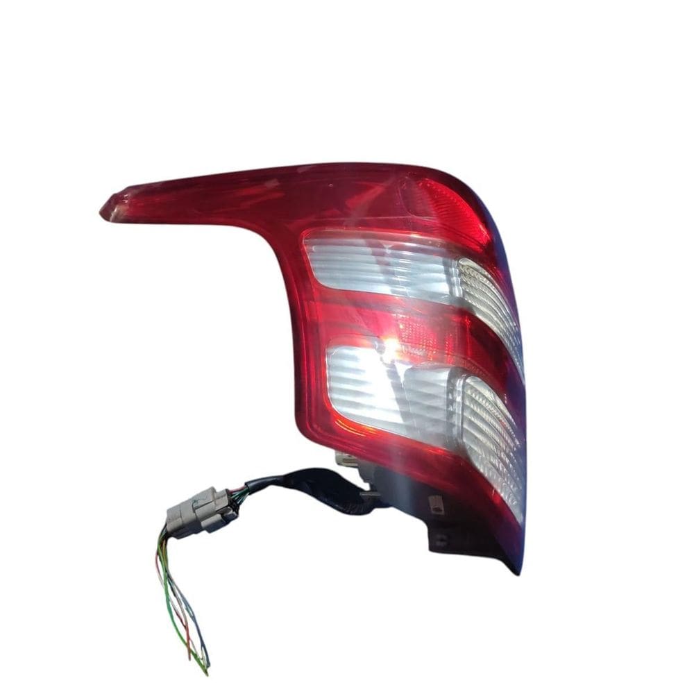 Lanterna Esquerda L200 2016 A 2018 Com Detalhe