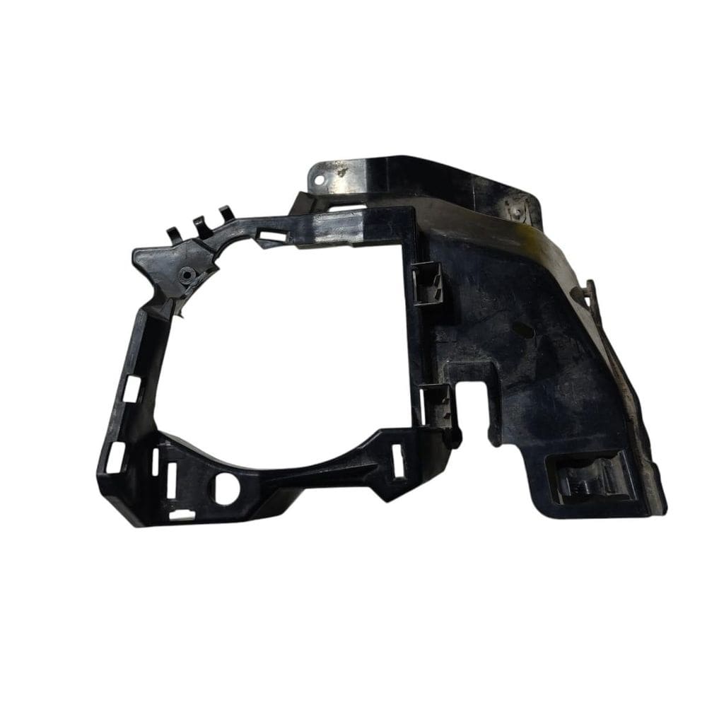 Suporte Farol Milha Direito Bmw 116I 2014 51117272579