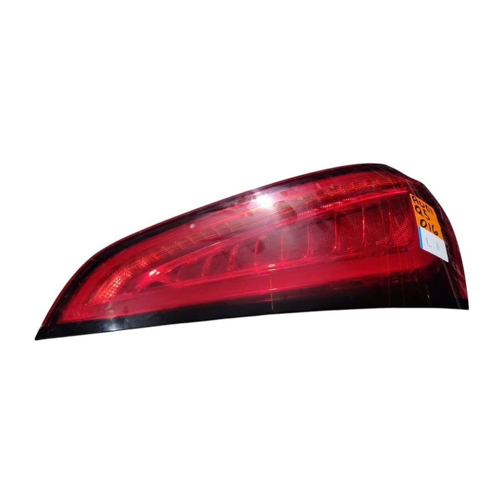 Lanterna Direita Audi Q5 2013 A 2016 8R0945094C