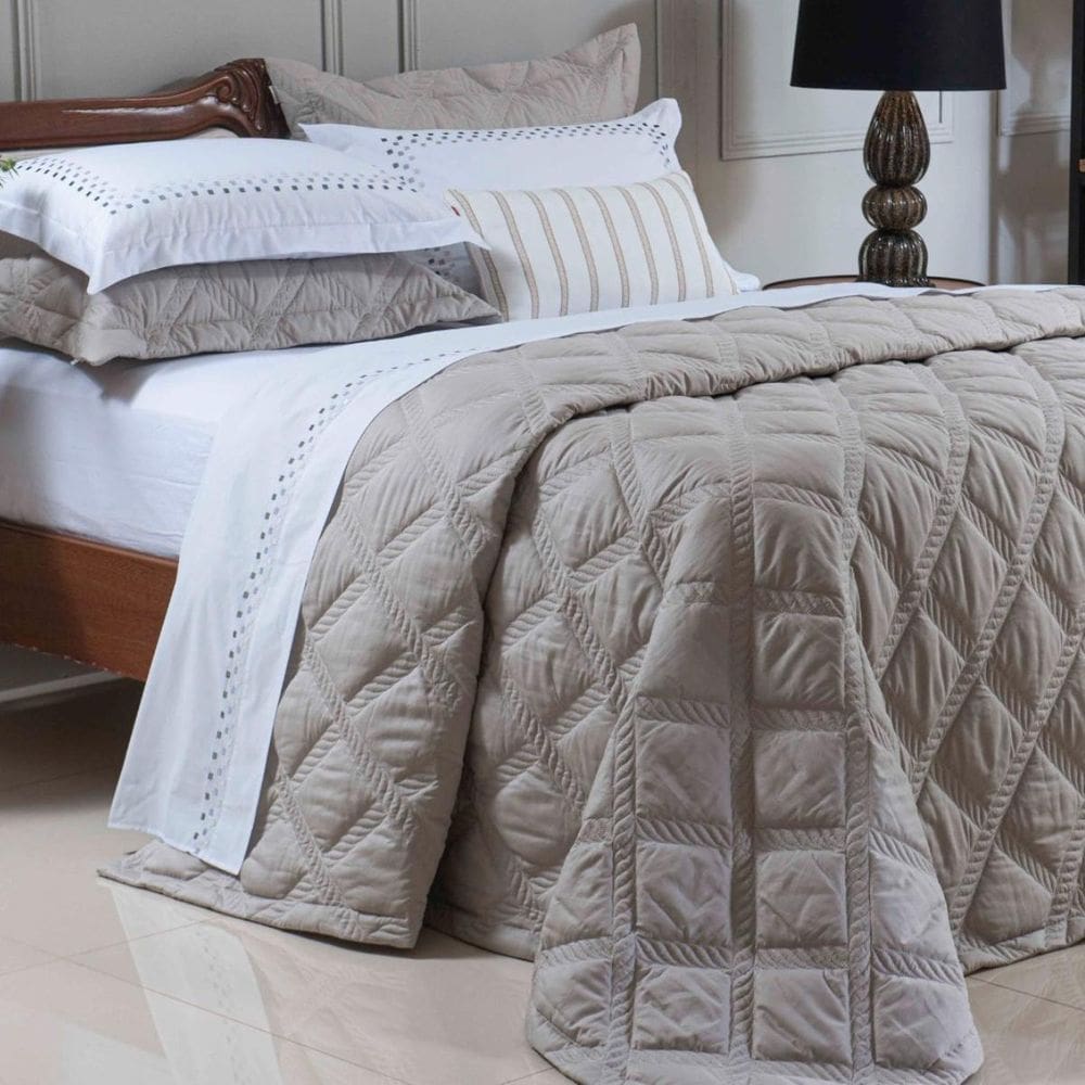 Cobreleito Queen Size Algodão 250 Fios Miami Super Elegante