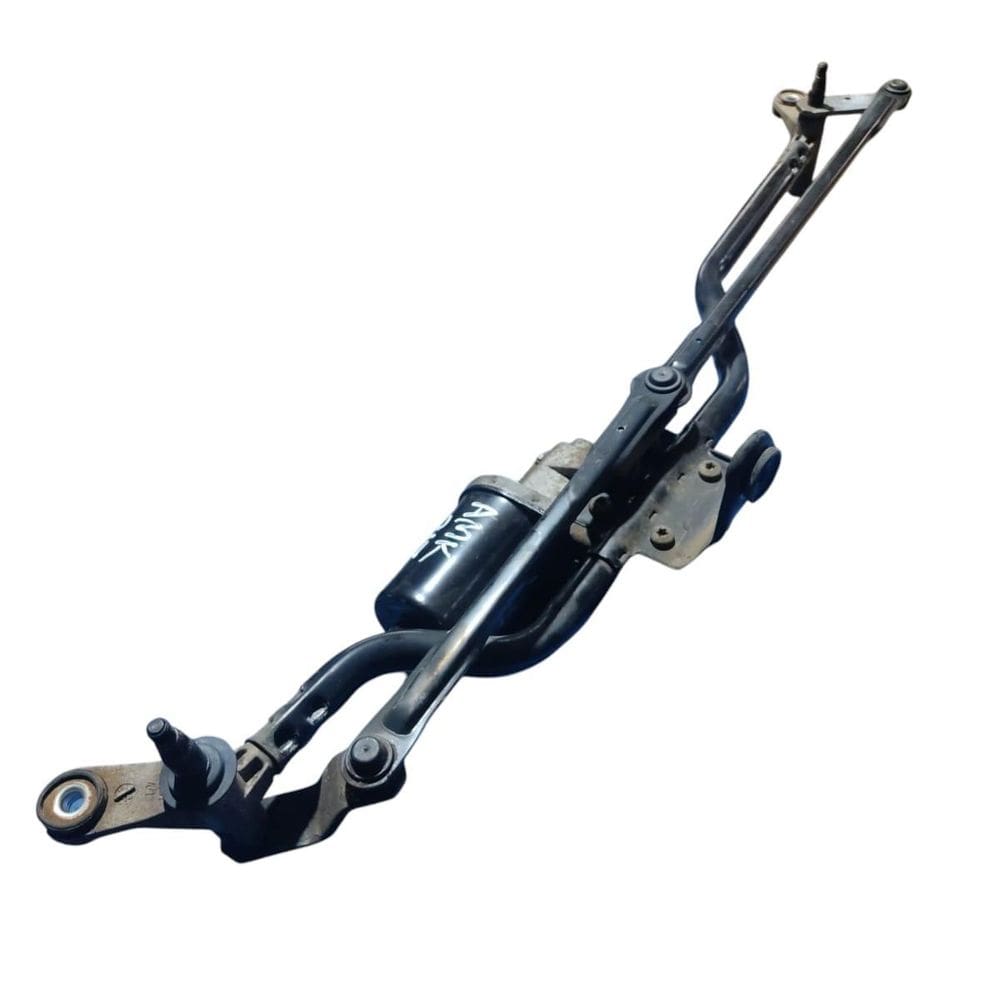 Galhada Motor Limpador Amarok 2012 016