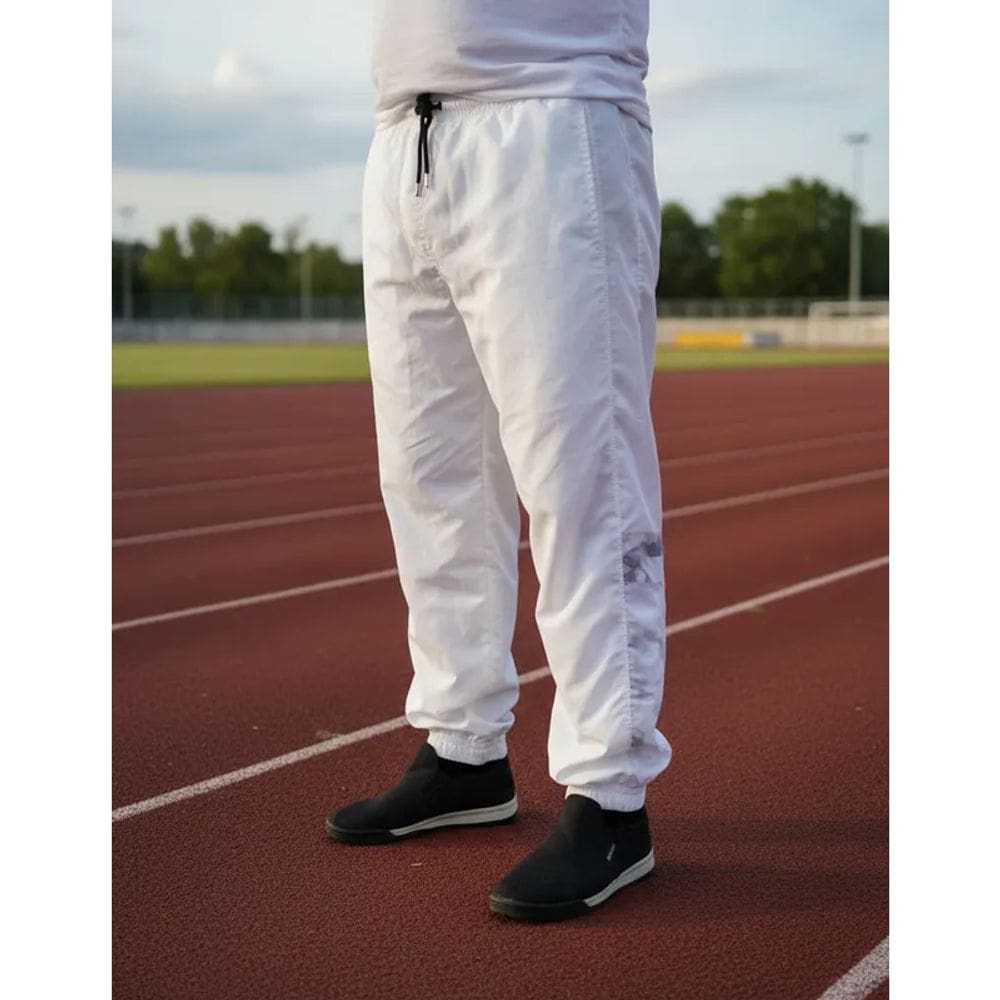 Calça Branca Streetwear com Detalhe Camuflado nas Laterais