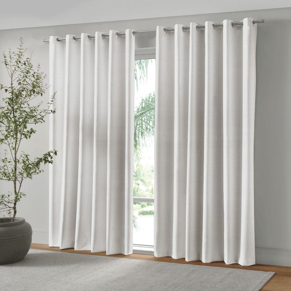 Cortina Alice Blackout Ilhós Cromado - 3,90 x 2,30m - Döhler