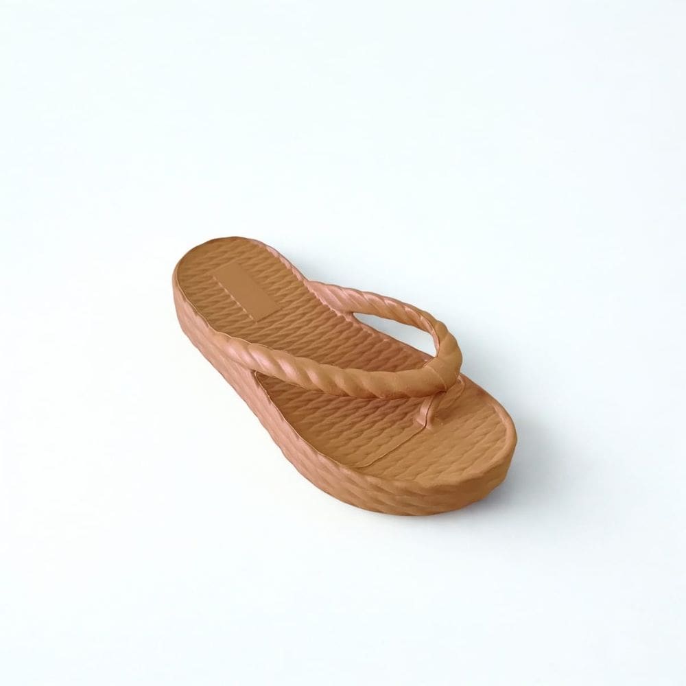 Chinelo Nuvem Trançado Plataforma marrom 100% Eva