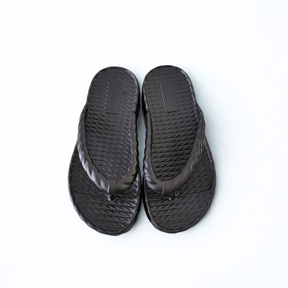 Chinelo Nuvem Trançado Plataforma Preto 100% Eva