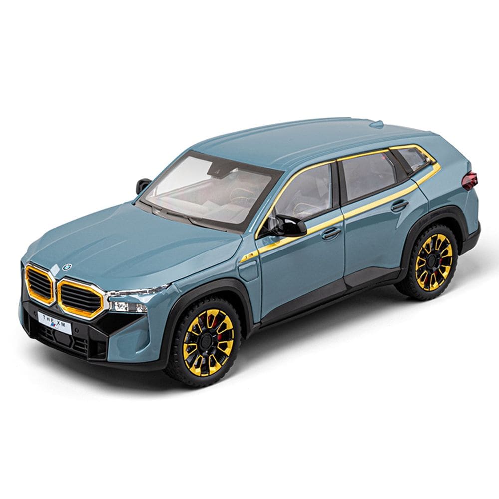 BMW XM em liga de carro de brinquedo em escala 1:24 com som e azul claro