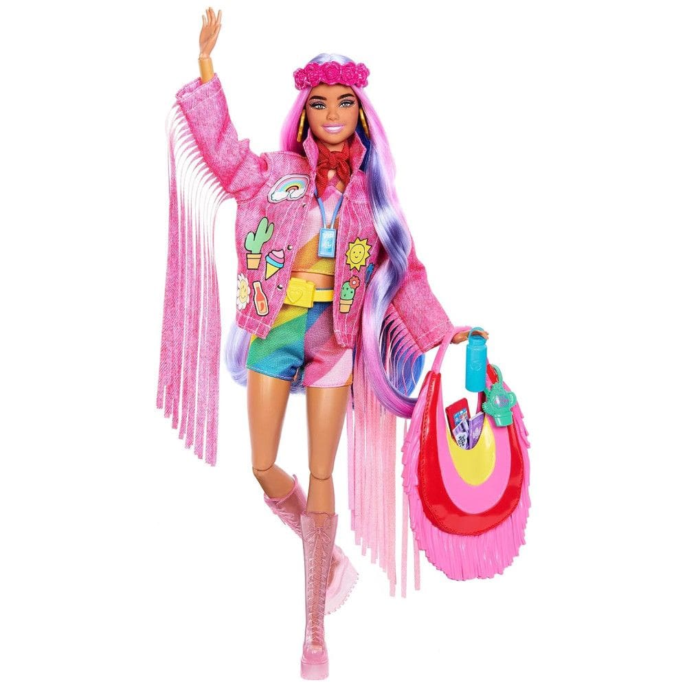 Boneca Barbie Extra Fly com Acessórios para Viagem com Tema do Deserto, Rosa