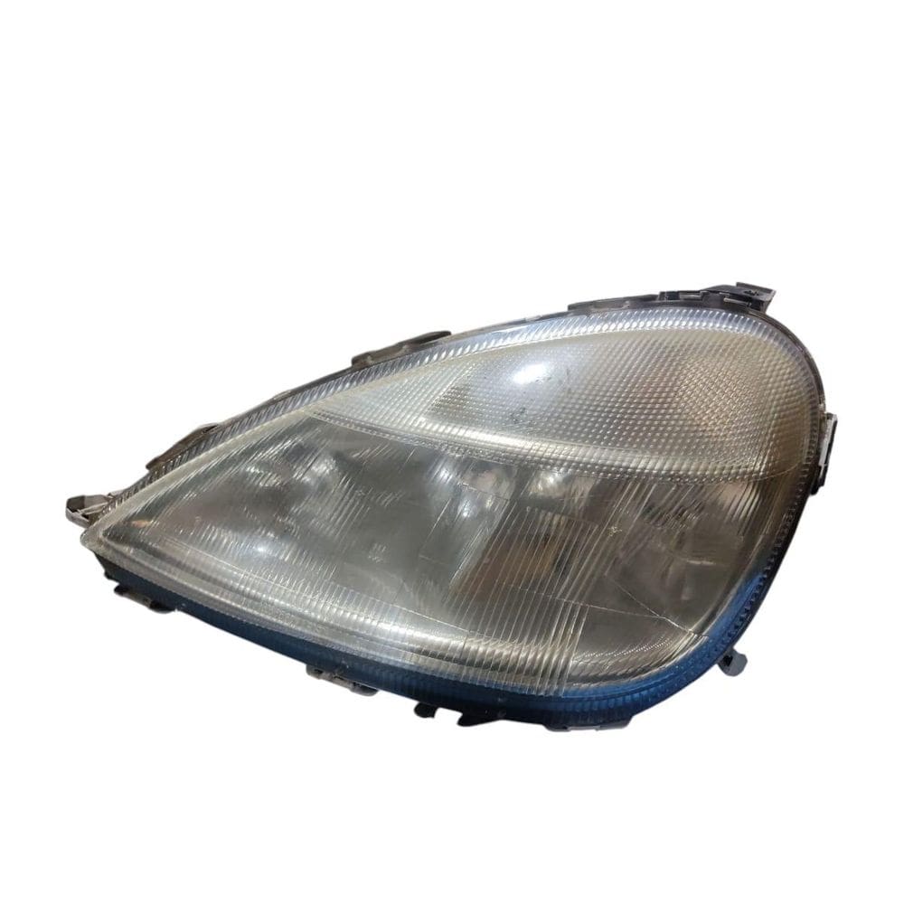 MP - Farol Esquerdo Mercedes Benz Classe A 19