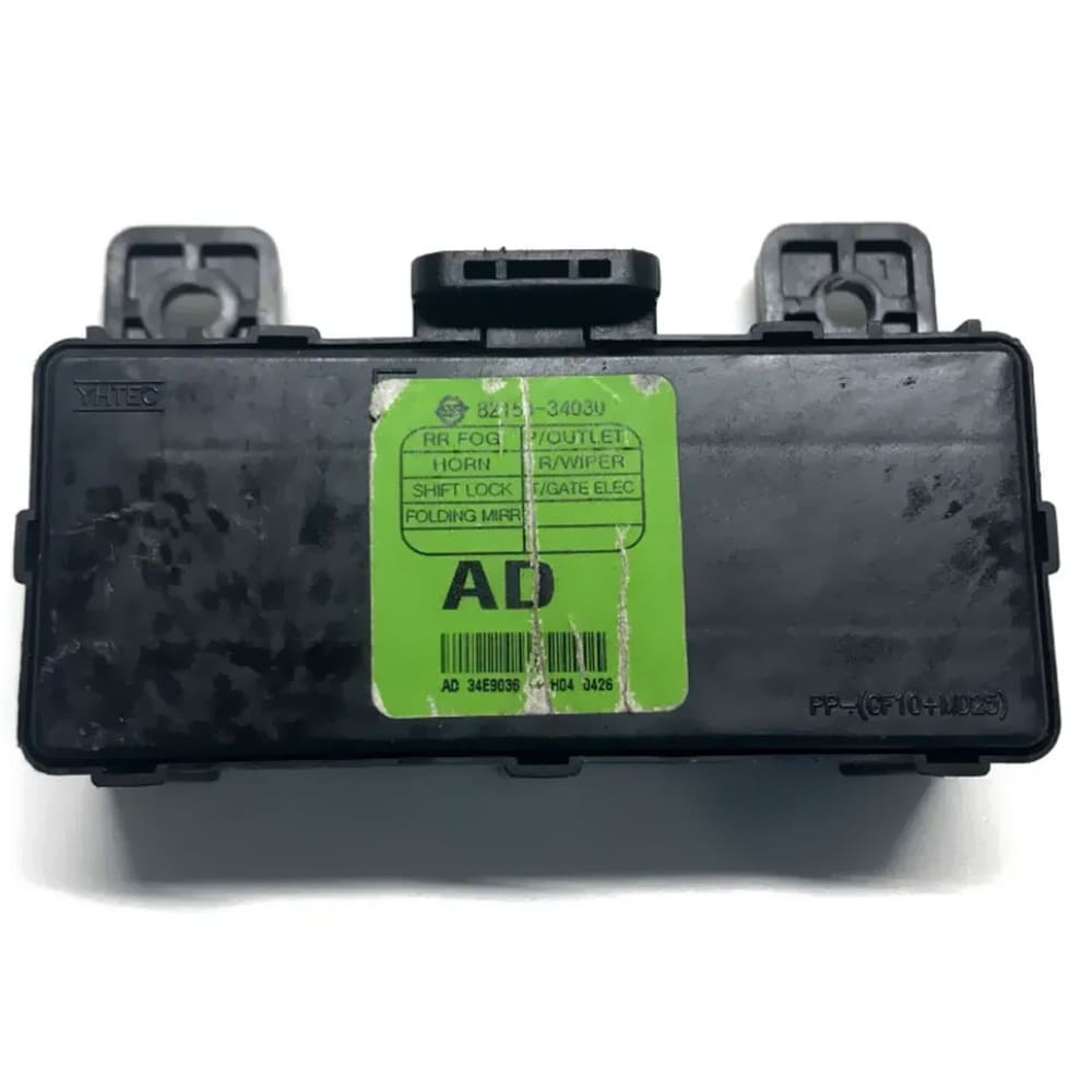 Caixa Relê Ssangyong Korando 2012 8215034030