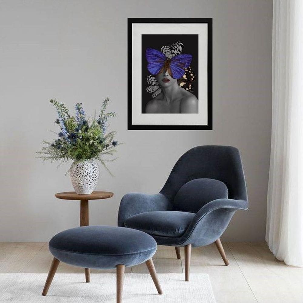 Quadro Mulher Borboleta Azul - 60X48Cm