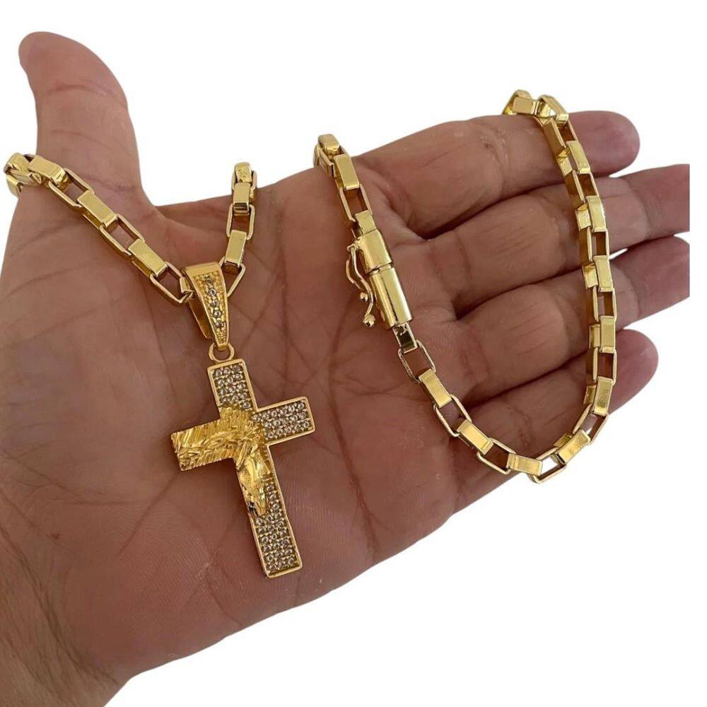 Cordão 6Mm Tijolinho Curto + Pingente Cruz - Banhado A Ouro