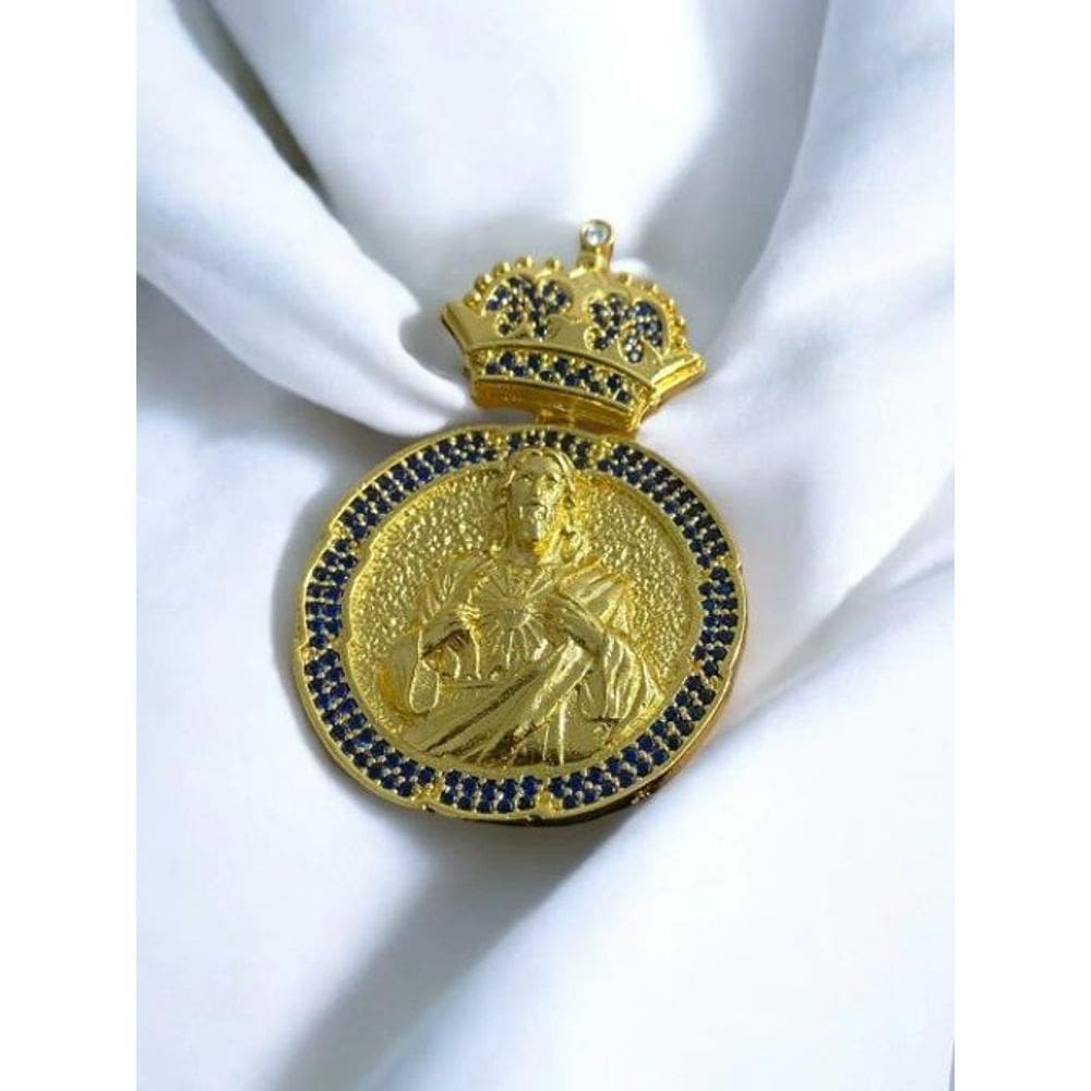 Pingente Cristo Cravejado Pedras Azuis - Banhado A Ouro 18K