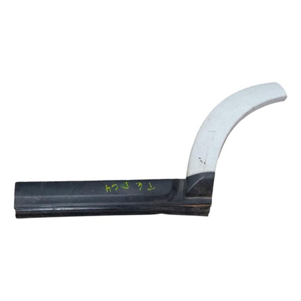 Moldura Paralama Traseiro Esquerdo Discovery 4 2011 A 2016