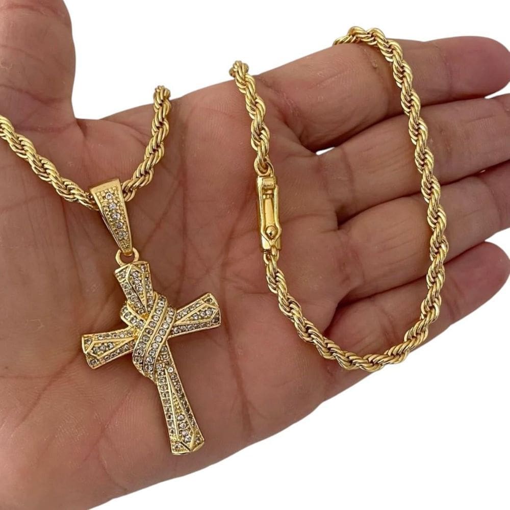 Cordão 5Mm Baiano + Pingente Cruz Amarrada - Banhado A Ouro