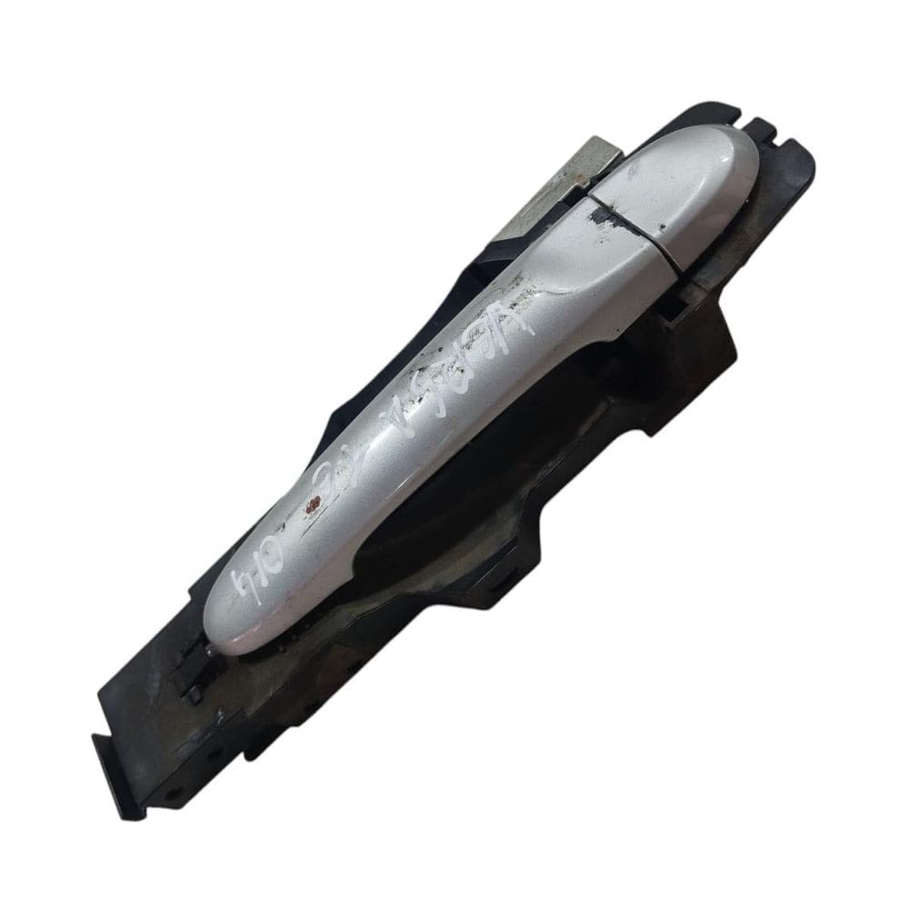 Maçaneta Externa Traseira Esquerda Nissan Versa 2014