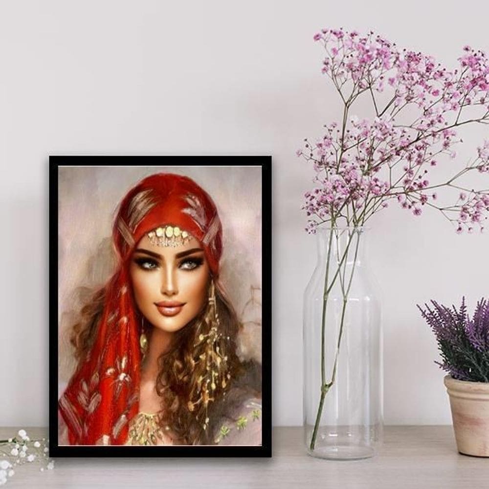 Quadro Decorativo Cigana Esmeralda 33X24Cm - Com Vidro Preta